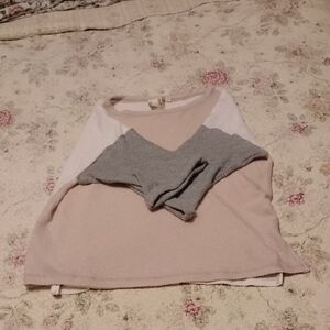 Blu Pepper Cream and Gray Knit Sweater